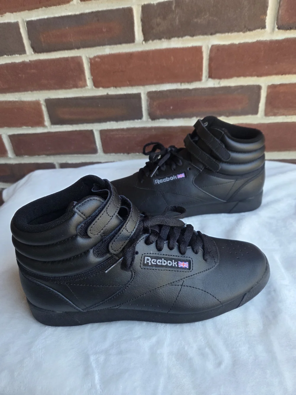 Reebok Classic Freestyle Hi Black Leather High Top Sneakers Women's US 8